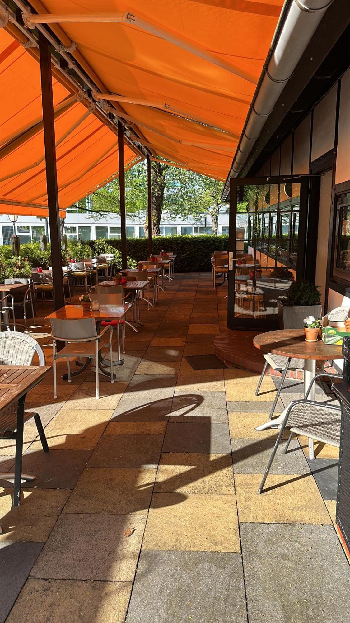 Hotel Und Restaurant Zeus Wolfsburg Exterior photo